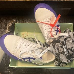 OFF WHITE CANVAS SHOES SIZE